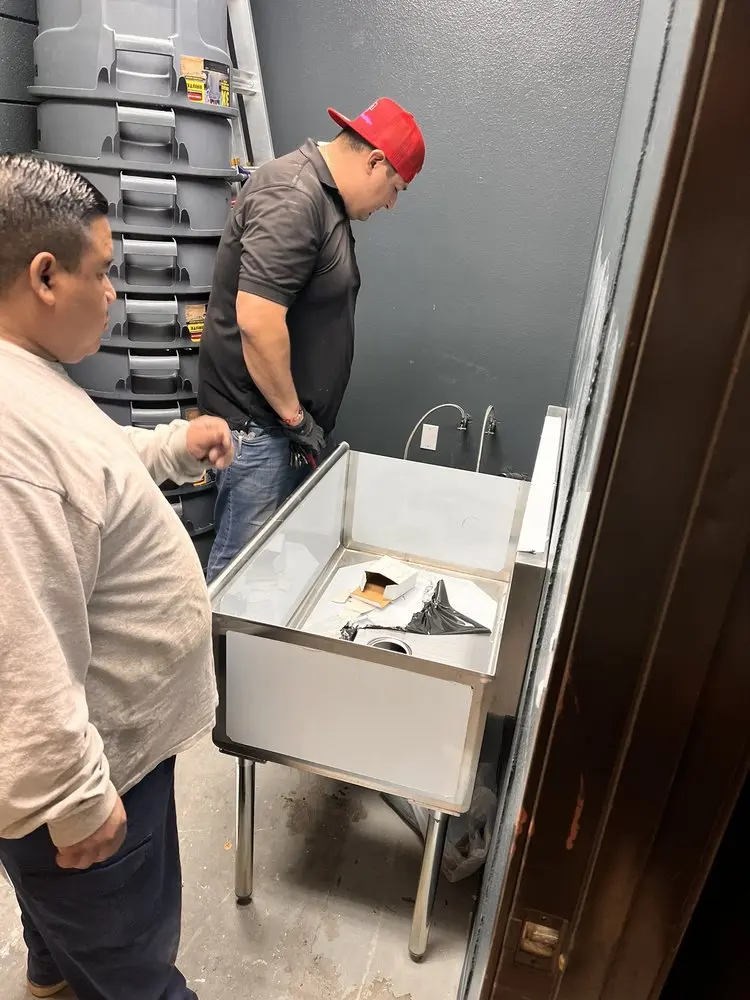 Commercial plumbing and sink installation in Lake Wales
